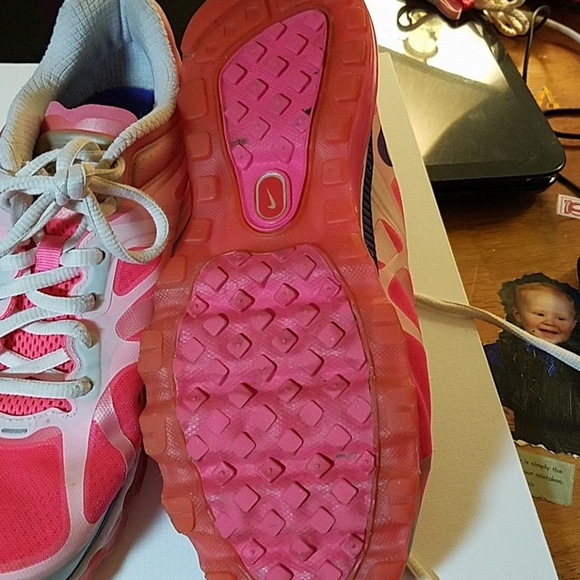 Nike Air Max Size 7Y Pink - Picture 6 of 8